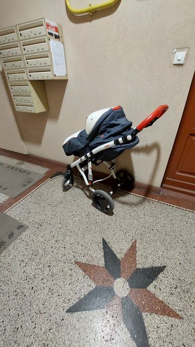 Wózek dwa w jednym z gondolą