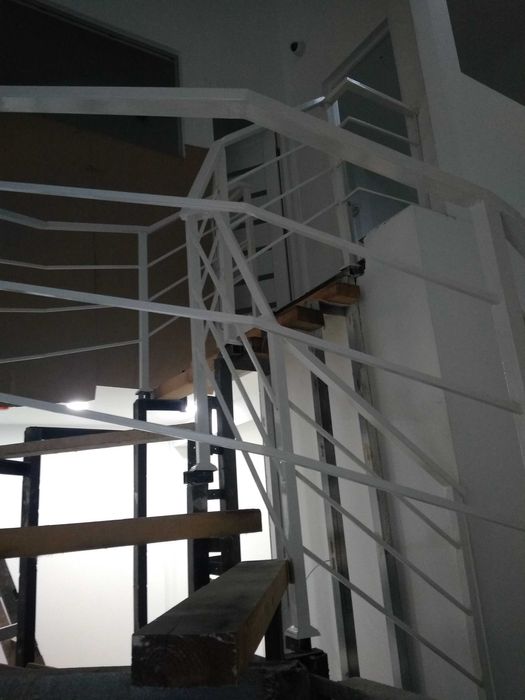 Зварювальні роботи Львів,конструкції, сходи, перила, дашки, нержавійка