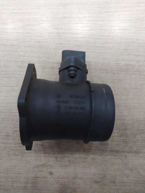 Przepływomierz 06B133471A Audi, VW