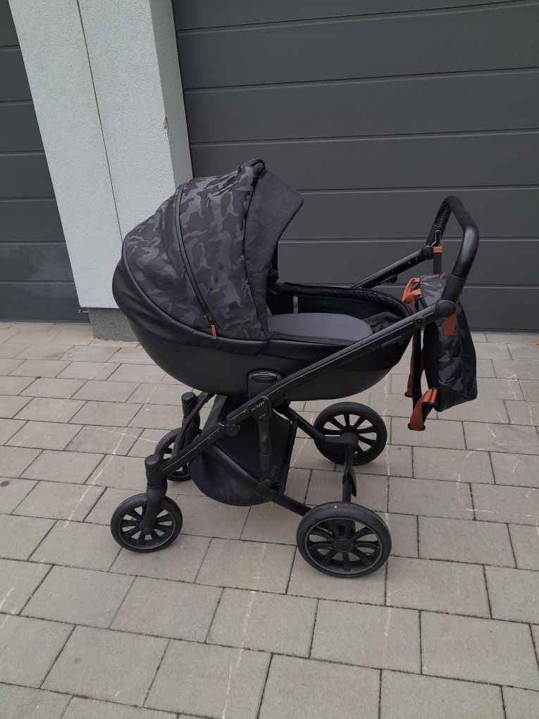Sprzedam wózek anex m type 2w1
