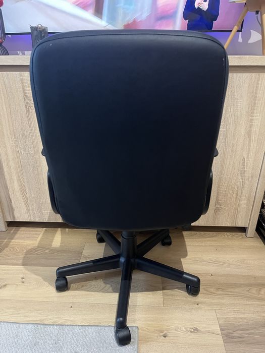 Fotel biurowy  regulowany