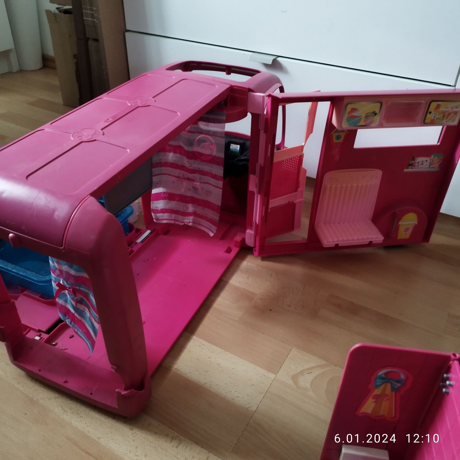 Camper autko dla lalek barbie