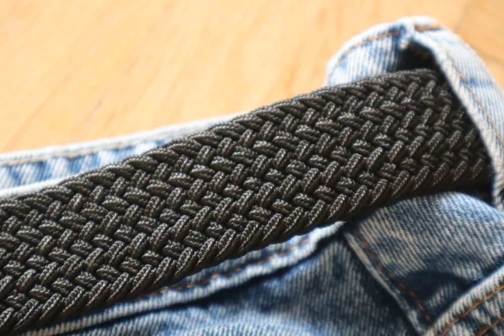 Pasek pleciony czarny 105 cm