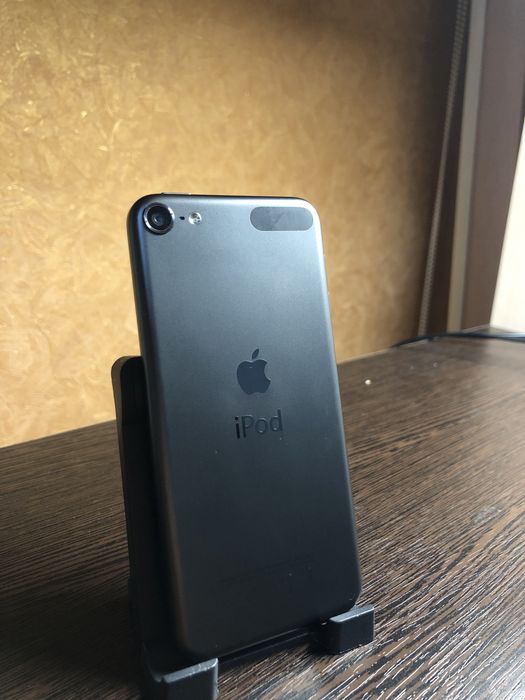 Продам Ipod 16gb