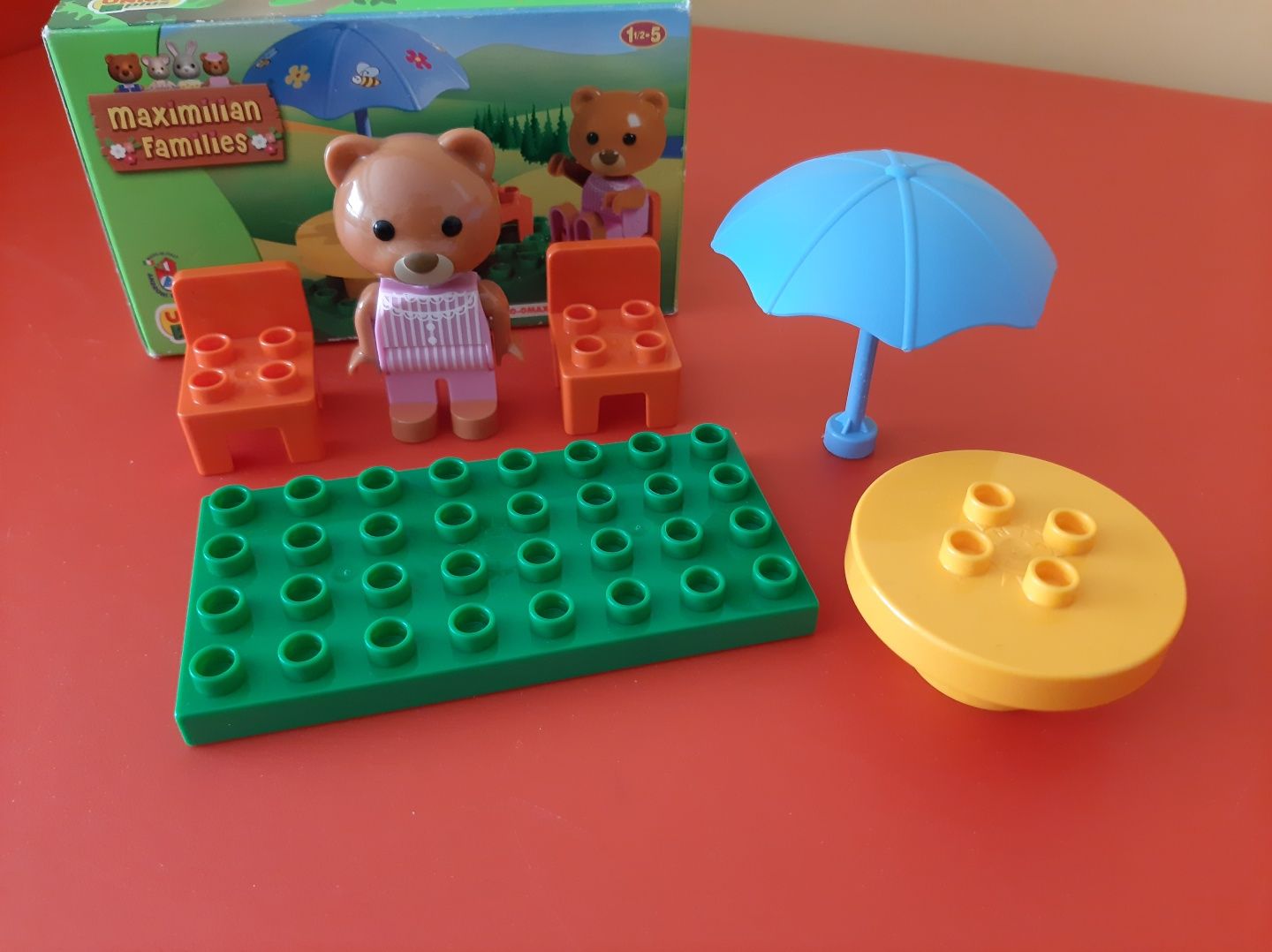 Legos 6 peças (Jardim) + 10 peças(Quinta) 

Para crianças entre 1½ e o