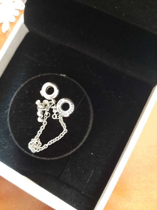 Zabezpieczenie pandora charms łańcuszek srebro