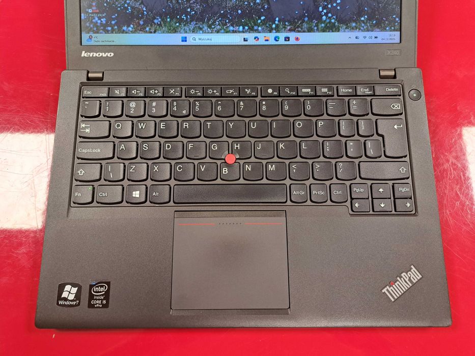 Mały 12" Laptop Lenovo ThinkPad X240 i5 8GB Win10 SSD Kamera VGA
