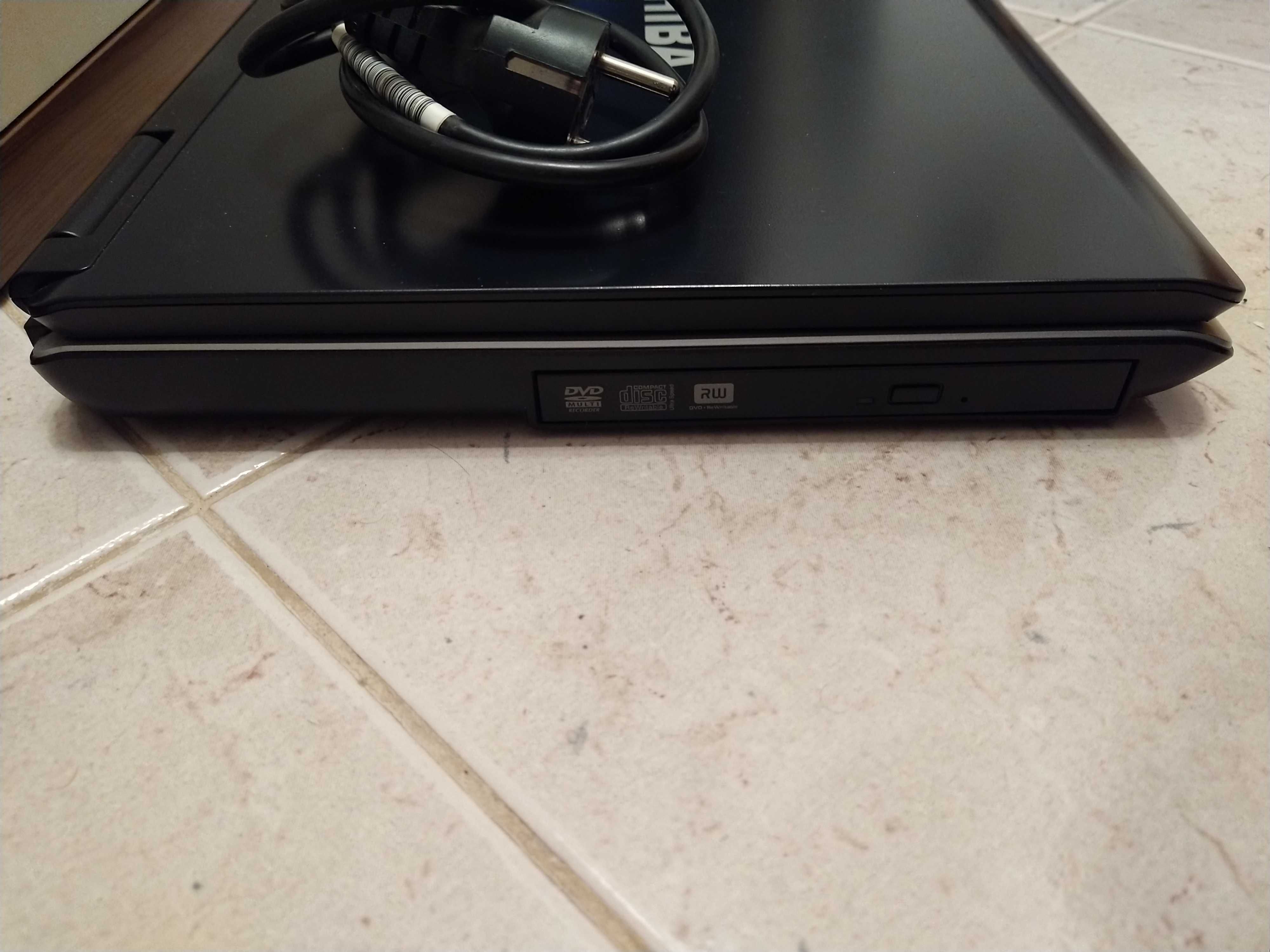 Portátil Toshiba Satellite L40 - para PEÇAS
