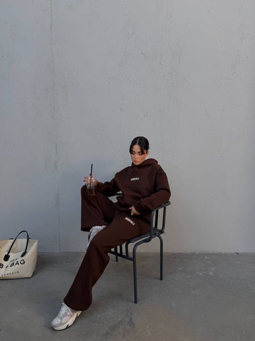 Жіночий теплий костюм/4