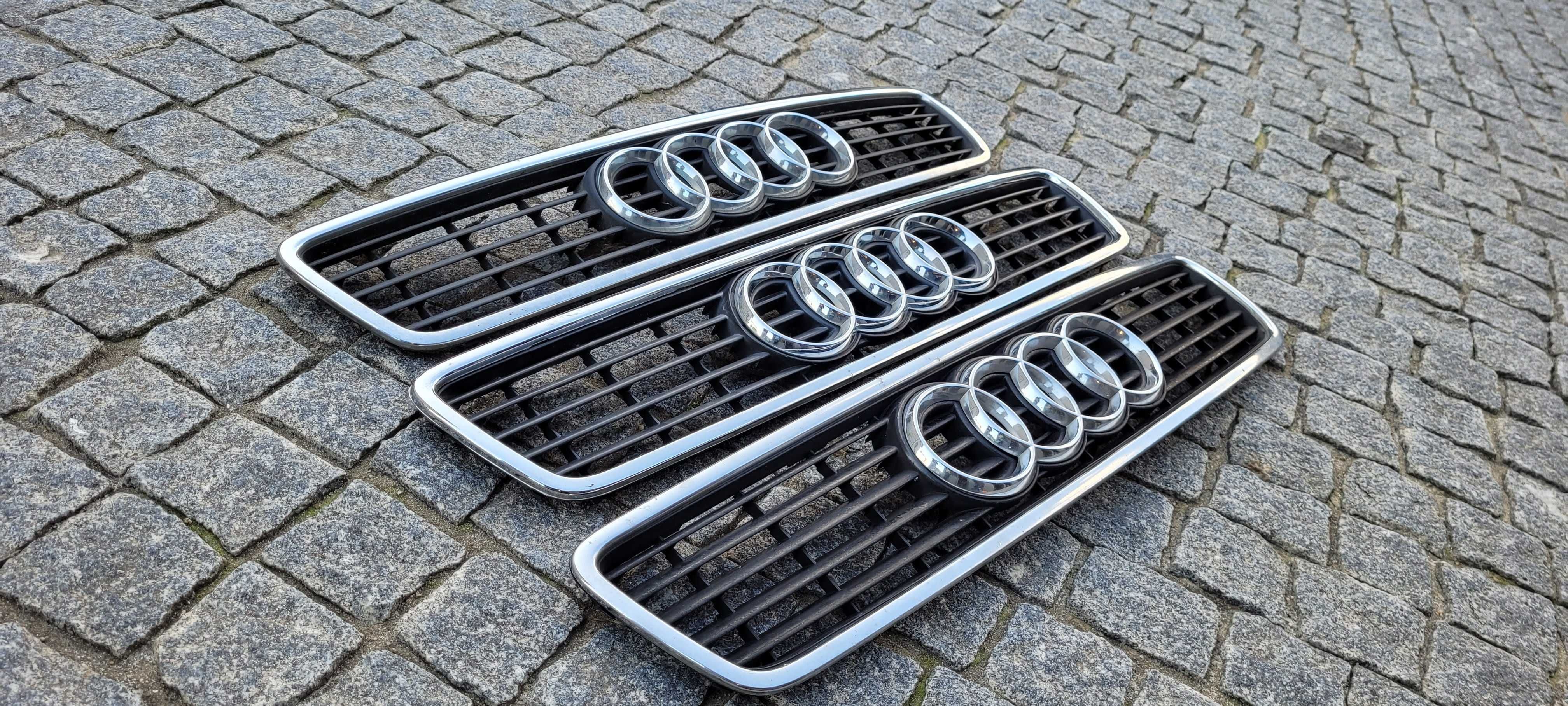 AUDI A4 B5 (8D)- Grelhas Capô ORIGINAIS em Excelente Estado