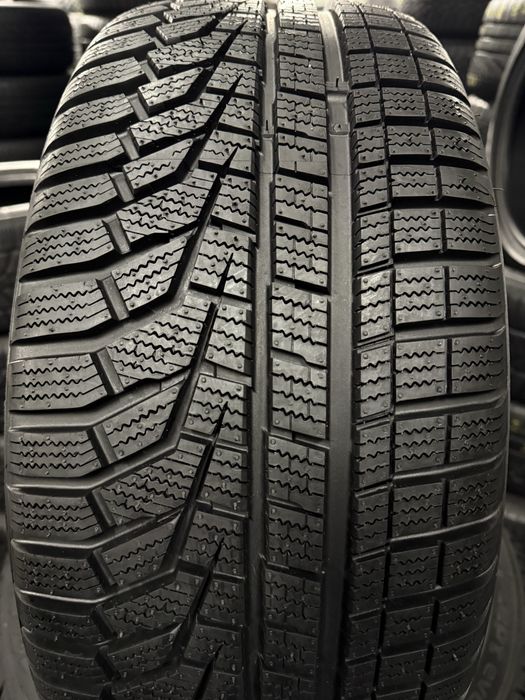 Шини Зимові 235х45хR18 HANKOOK Winter I*cept evo2 / 4шт / Нові ШИНИ /