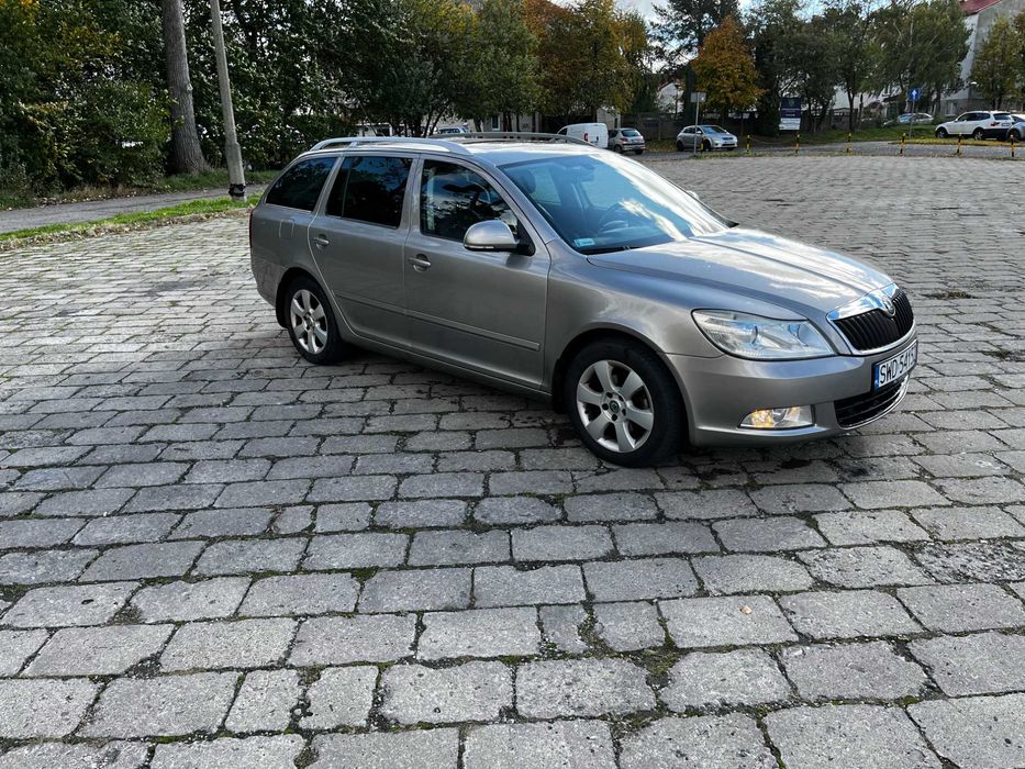 Skoda Octavia II Laurin & Klement, 2010, Automat, Kombi