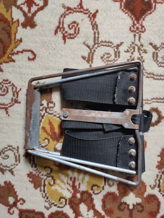 Качественный раскладной стульчик с собой на рыбалку природу