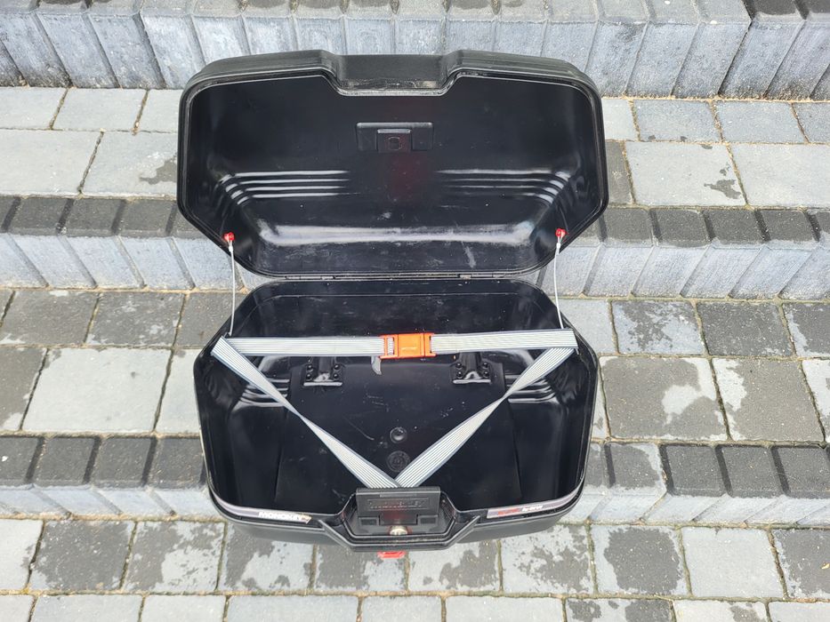 Kufer givi monokey e28