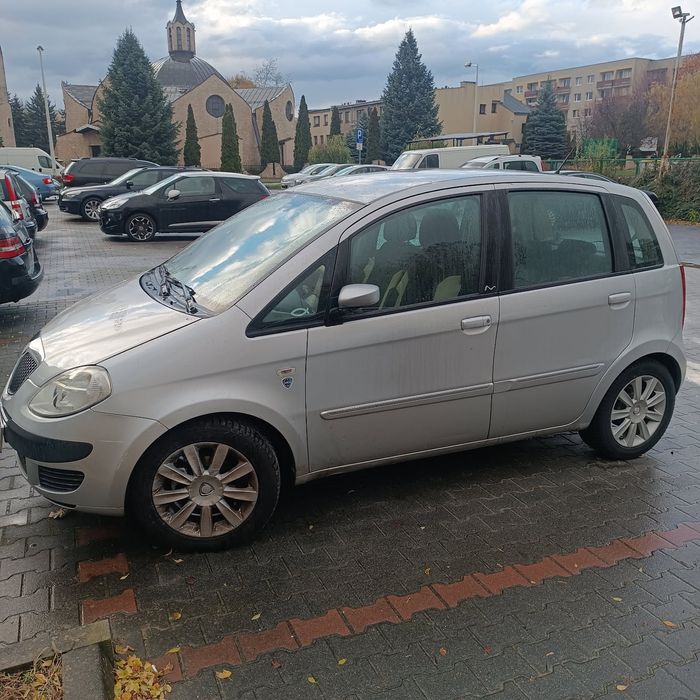 Lancia Musa bliźniak fiata idea 2004 1,4 ,128 tyś km,klimatyzacja,kame