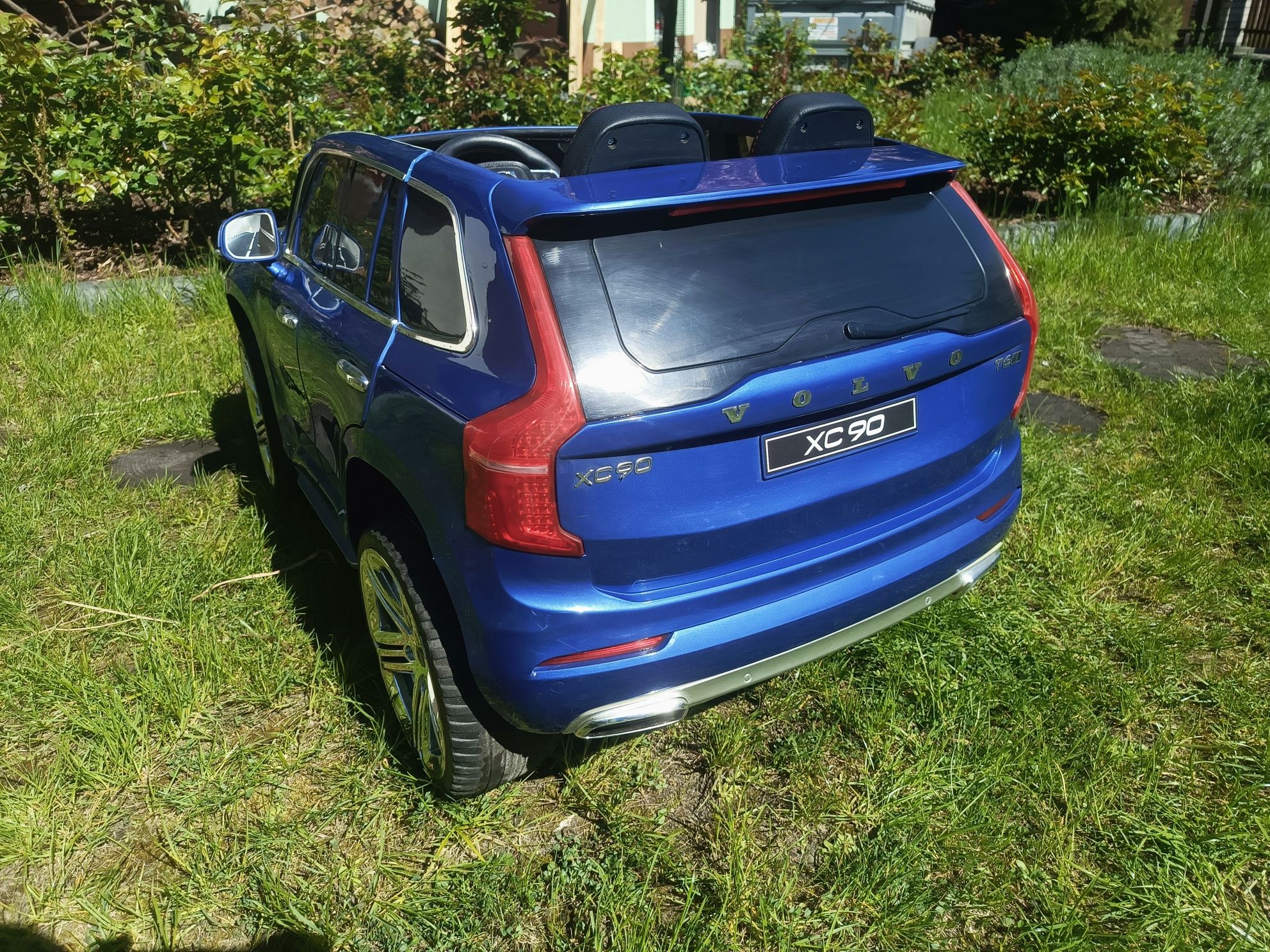 Samochod elektryczny sterowany dla dziecka Volvo XC90 BT, pilot