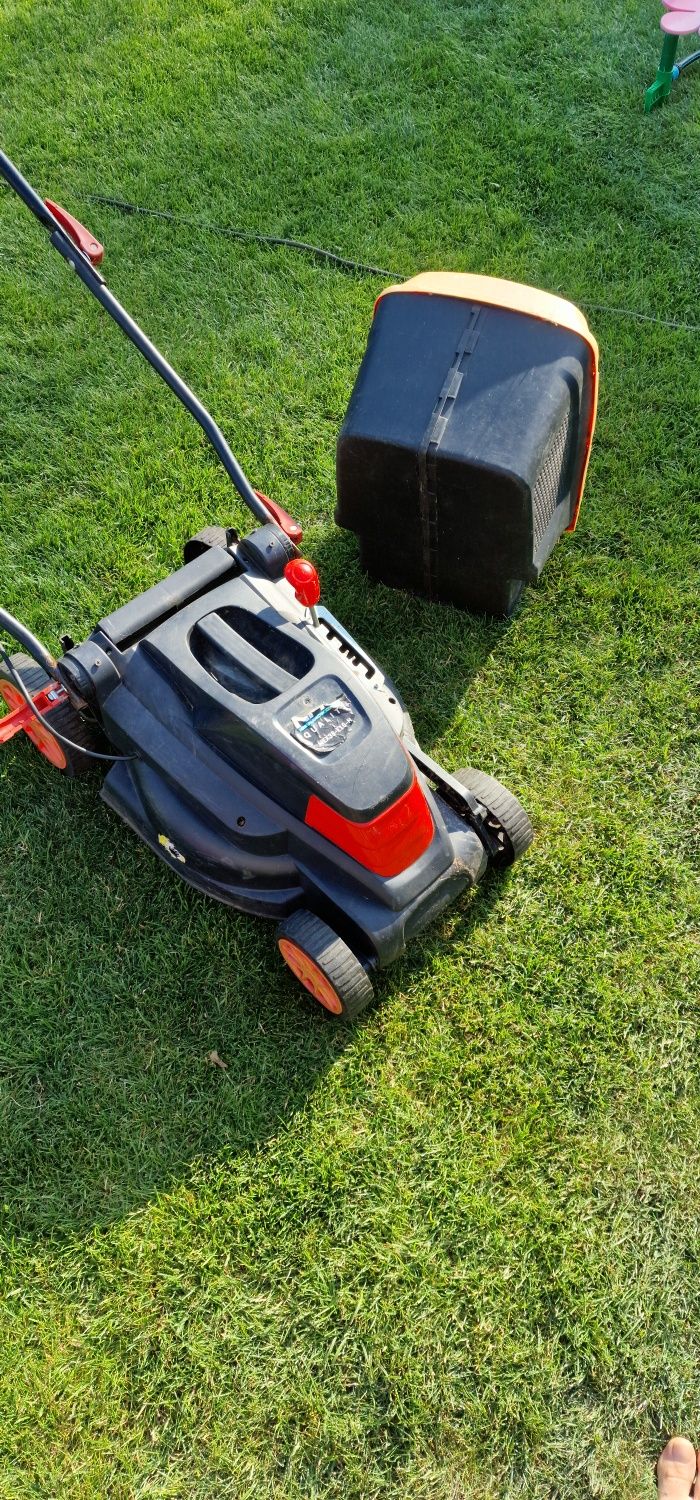 Kosiarka elektryczna NAC MEX38-E16-N 1600W 380mm