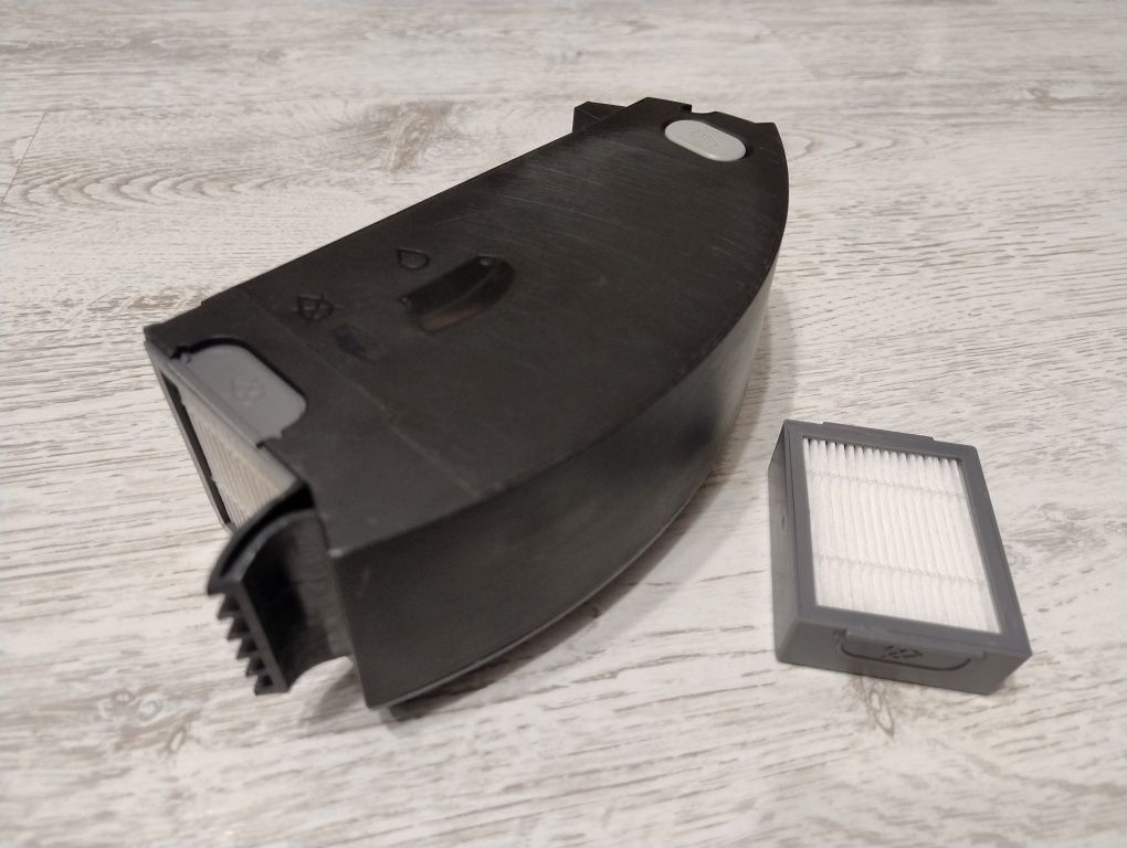 Pojemnik na śmieci + Nowy filtr Irobot Roomba e5, i3, i5, i7, j5