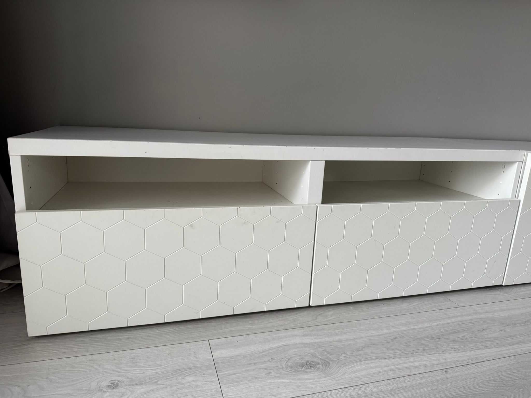 Szafki białe RTV Ikea BESTA (2 szt.)