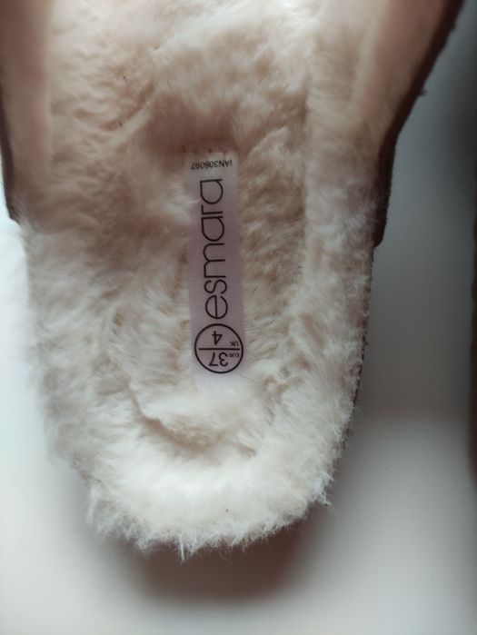 Домашні шльопанці