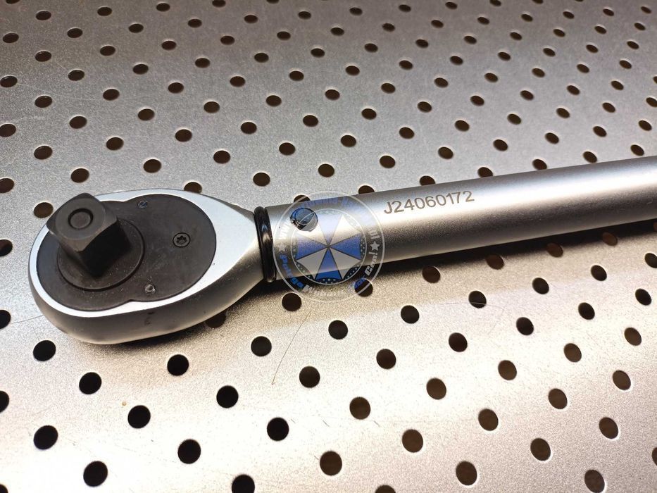 Klucz dynamometryczny 1/2" 40-220Nm Dwukierunkowy! lewy i prawy gwint