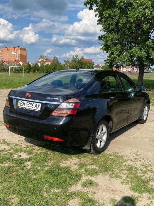 Geely Emgrand EC7 2012