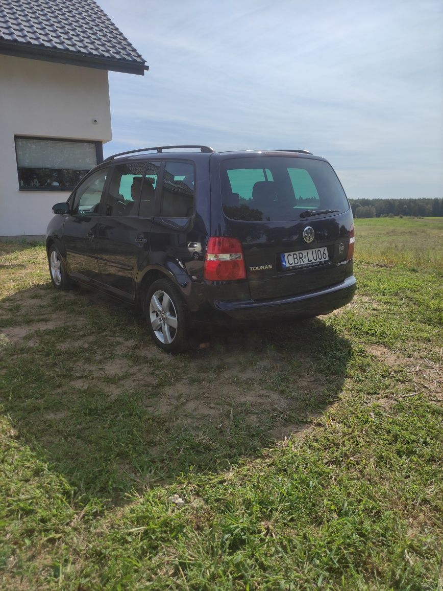 VW Touran 1.6FSI