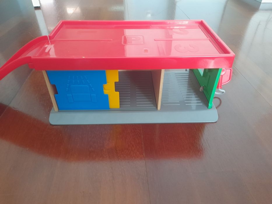 Brinquedo de Criança em ótimo estado.