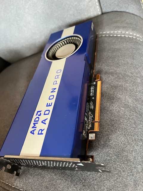 AMD Radeon PRO 5700 - 8GB. Turbina. Karta graficzna komputera PC.