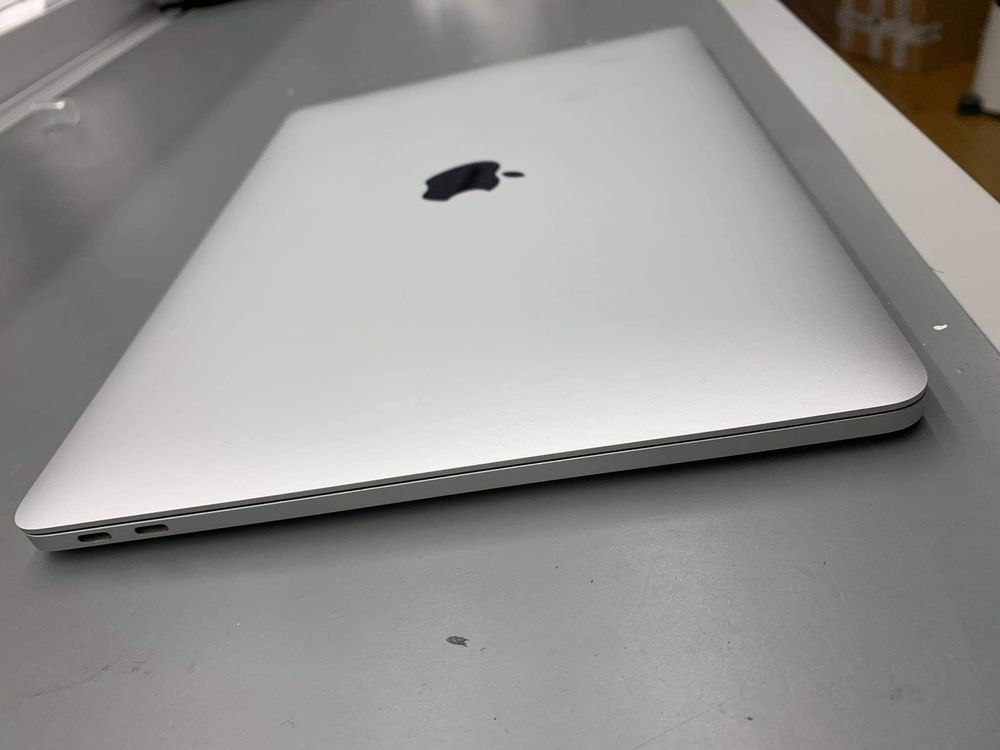 MacBook Pro 13” 2017