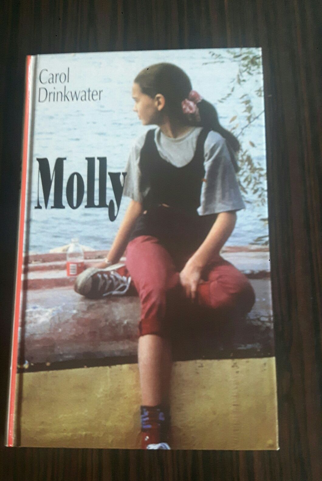 Carol Drinkwater  ,,Molly " i ,Molly ucieka " - książki młodzieżowe