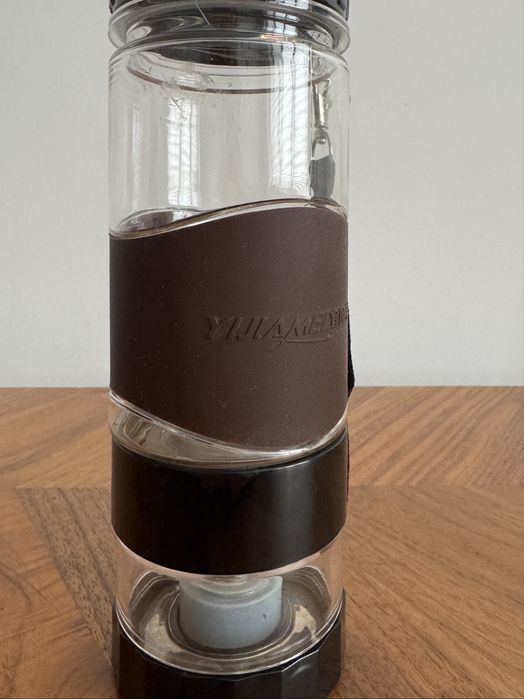 Przenośny zaparzacz do herbaty 350 ml – praktyczny i wygodny w użyciu