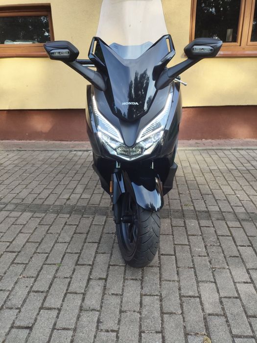 Honda Forza 125 rok 2018 przebieg 15 tyś.