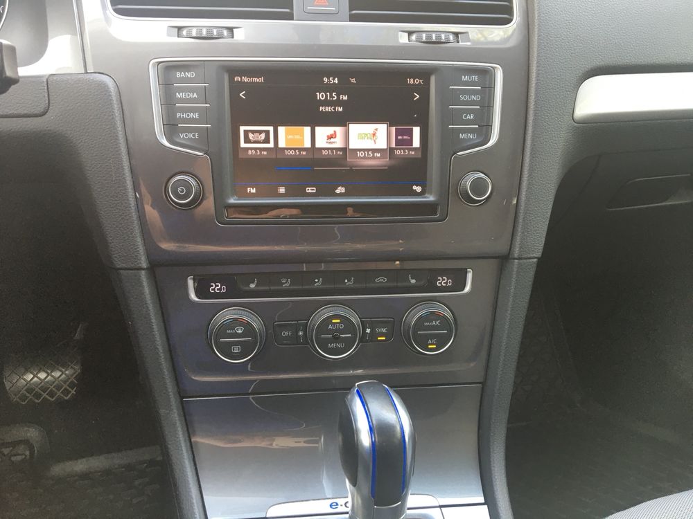 Volkswagen E-Golf 2016