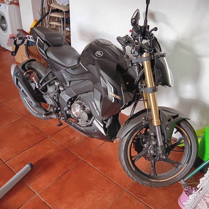 Mota Keeway  RKF 125 com 254 km