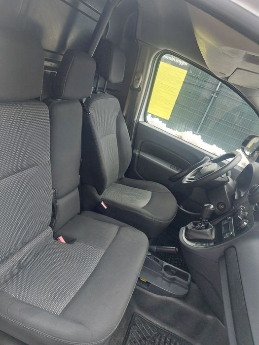 Ładny Dostawczy Mercedes Citan * 2017 ROK * Klima * 3 Osoby *