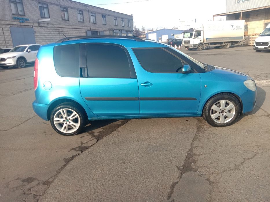 Продам Skoda Roomster