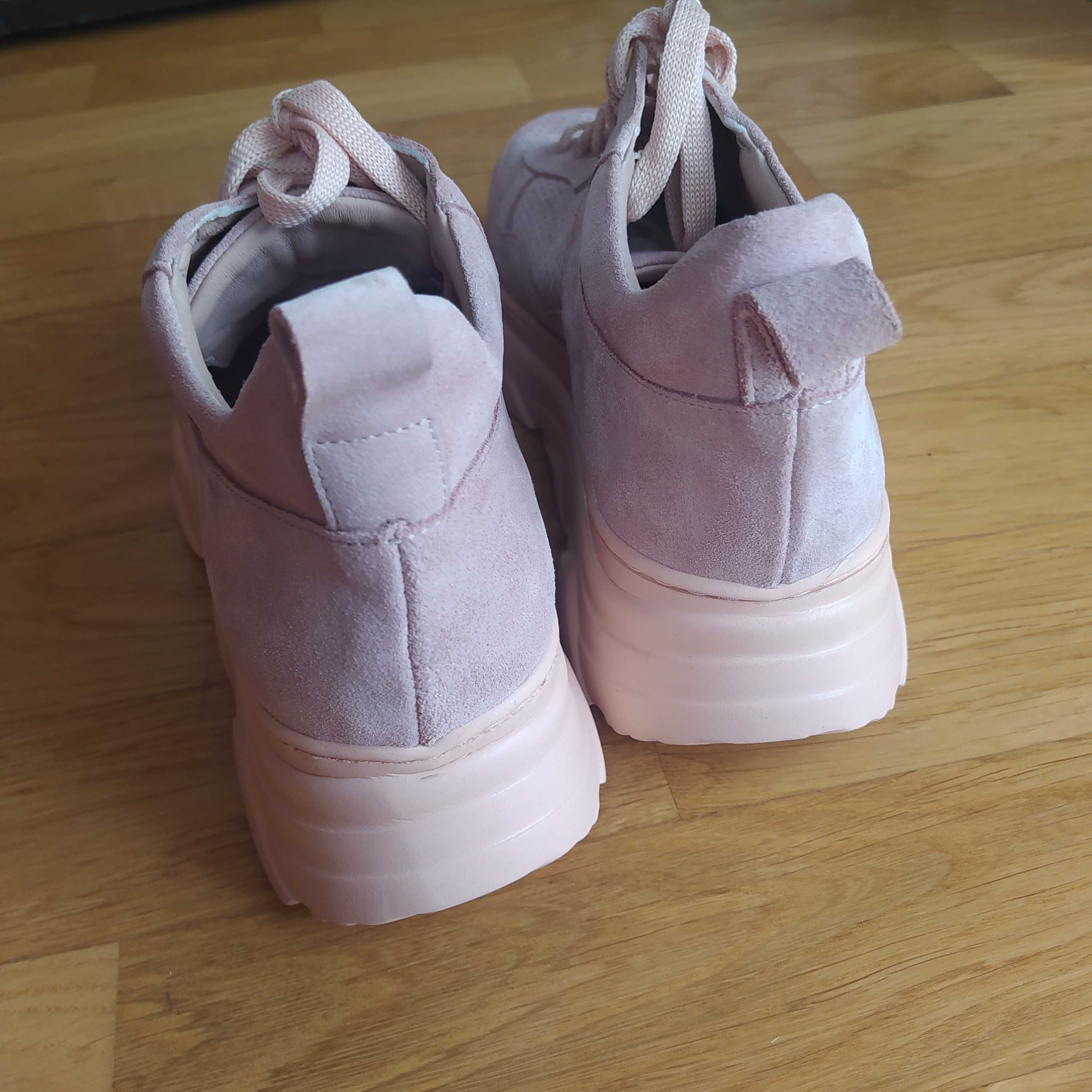 Buty sneakersy zamszowe różowe Venezia r. 37