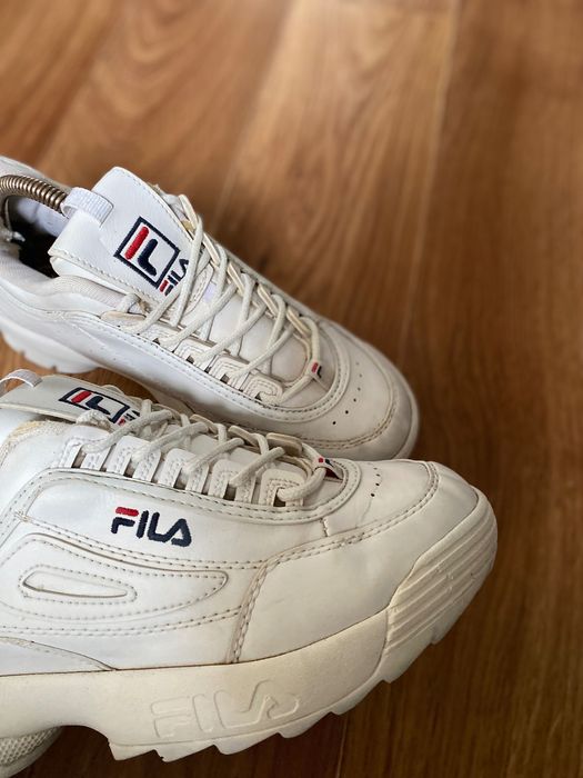 Fila - кросівки білі жіночі розмір 39