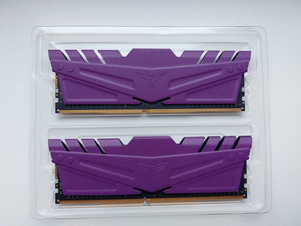 Оперативна пам'ять RAM DDR4 3000 32 GB (16x2) T-Force DARK Z