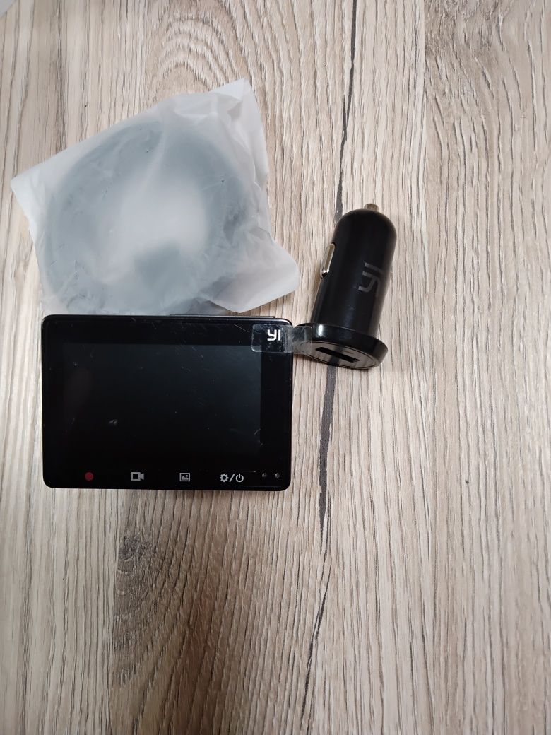 Відеореєстратор Xiaomi YI Smart Car International Edition Gray