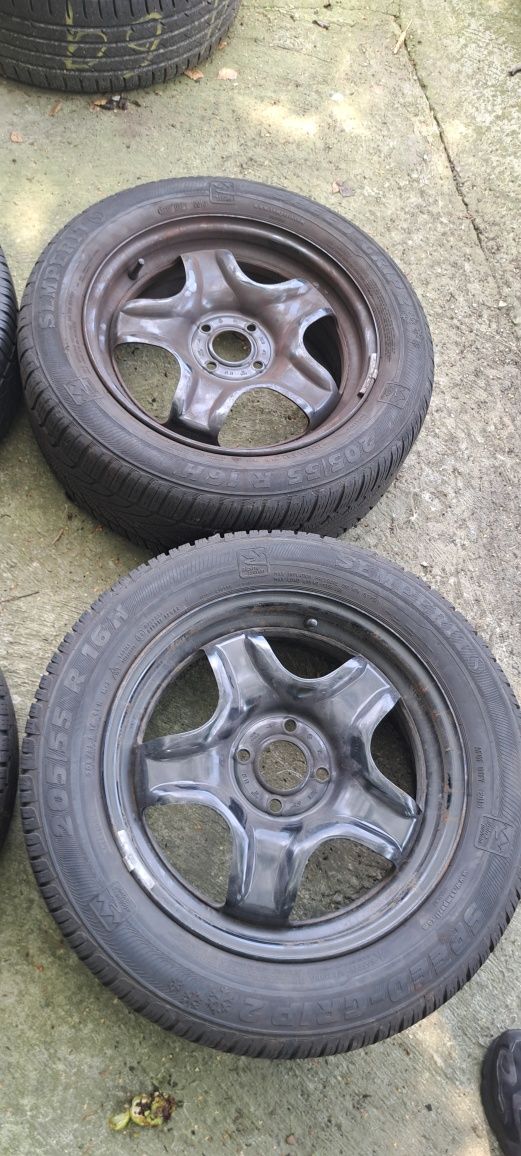 Felgi stalowe dacia renualt  4x100 r16