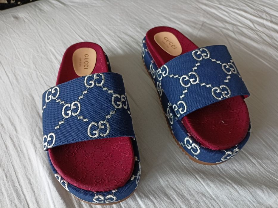 Klapki  damskie Gucci