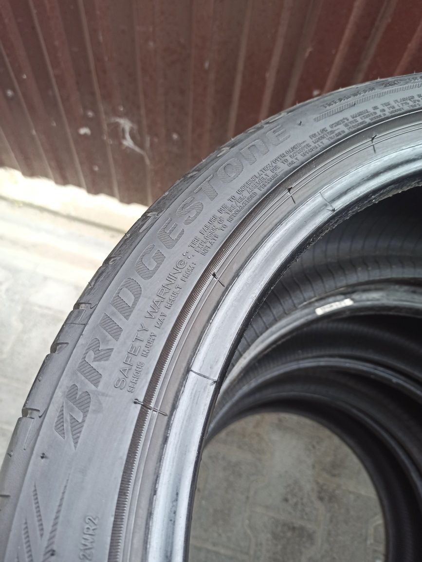 Шини Резина Літо 225/40 R18 92Y Bridgestone Potenza S001