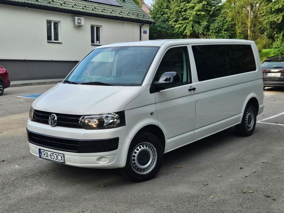 Volkswagen Transporter Long 9 miejsc