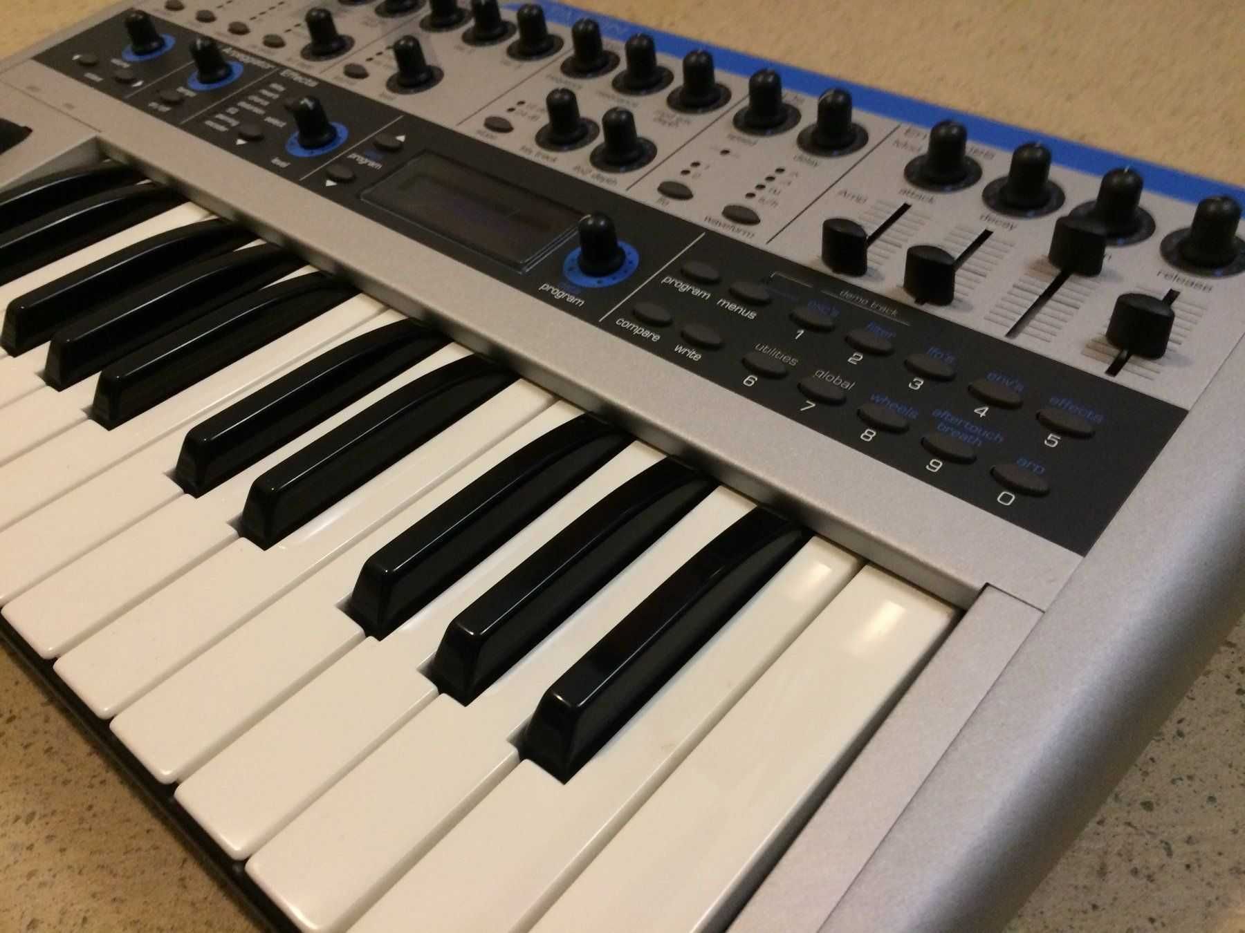 Novation K - STATION Syntheziser ! Top Instrument !