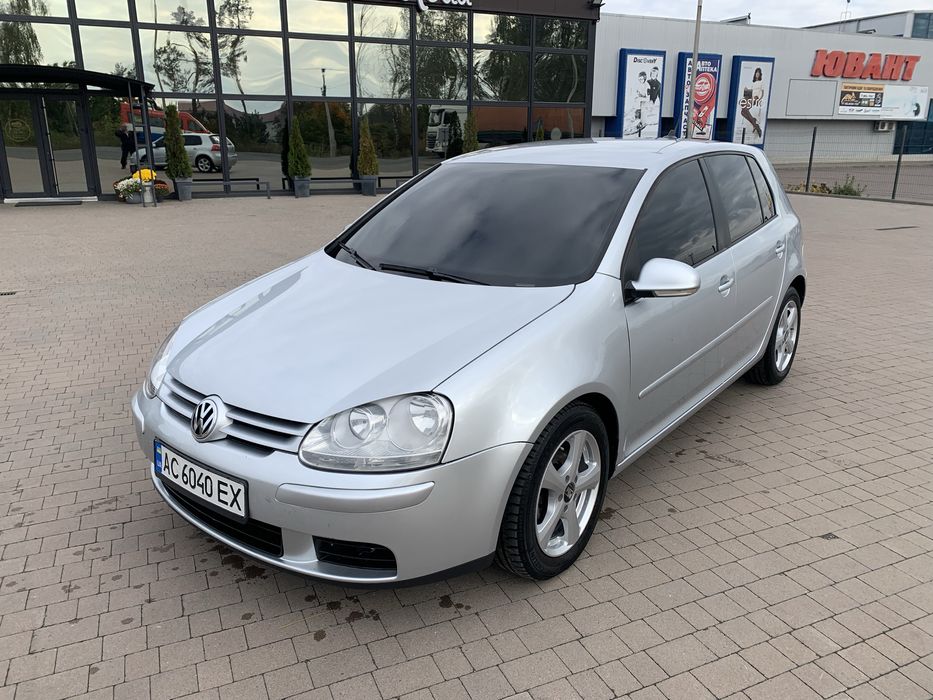 Фольксваген Гольф 5 2.0 тді  103кв. автомат дсг