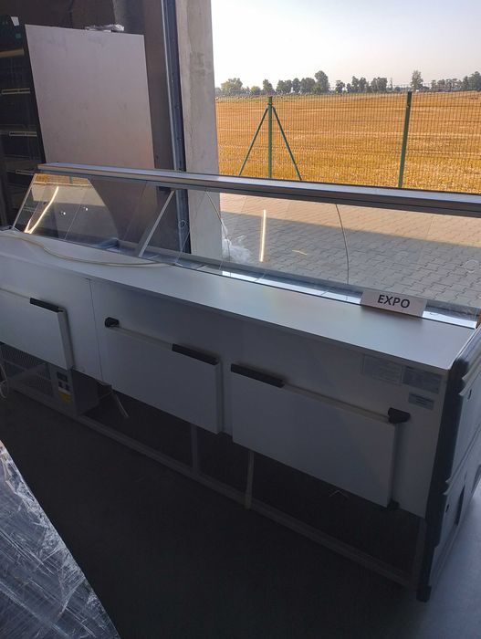 Lada chłodnicza, lada mięsna, lodówka