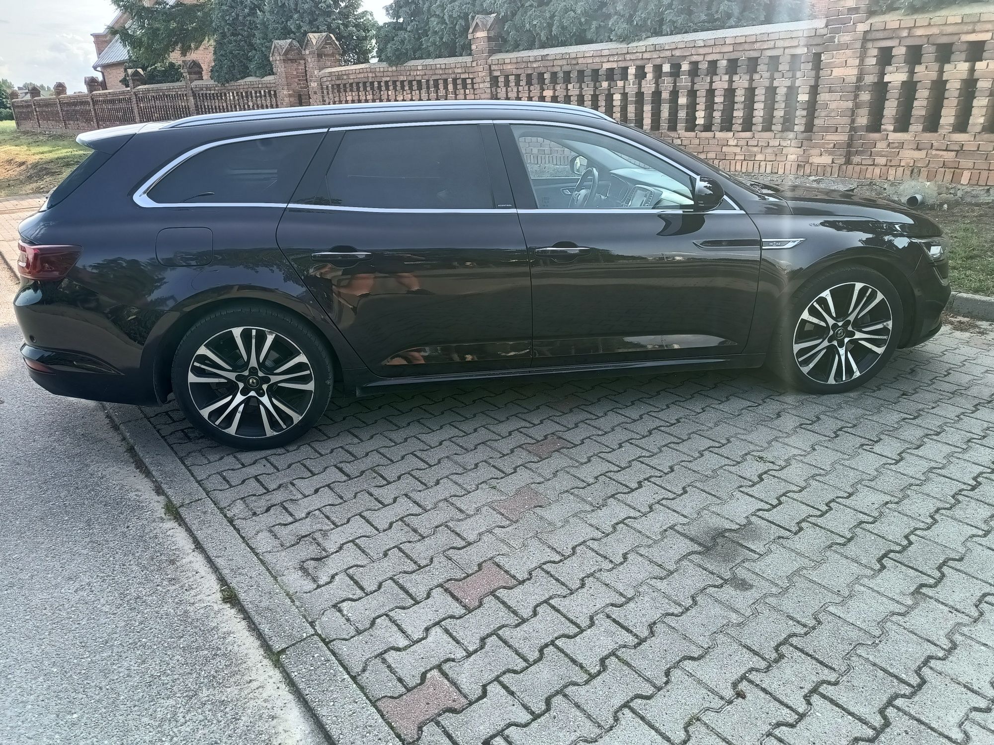2.0 dCi 200KM Initiale Paris 4 control