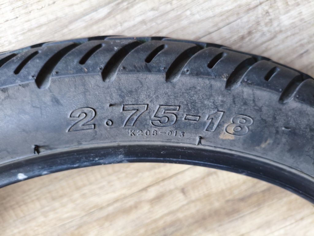 Opona motocyklowa 2.75-18
